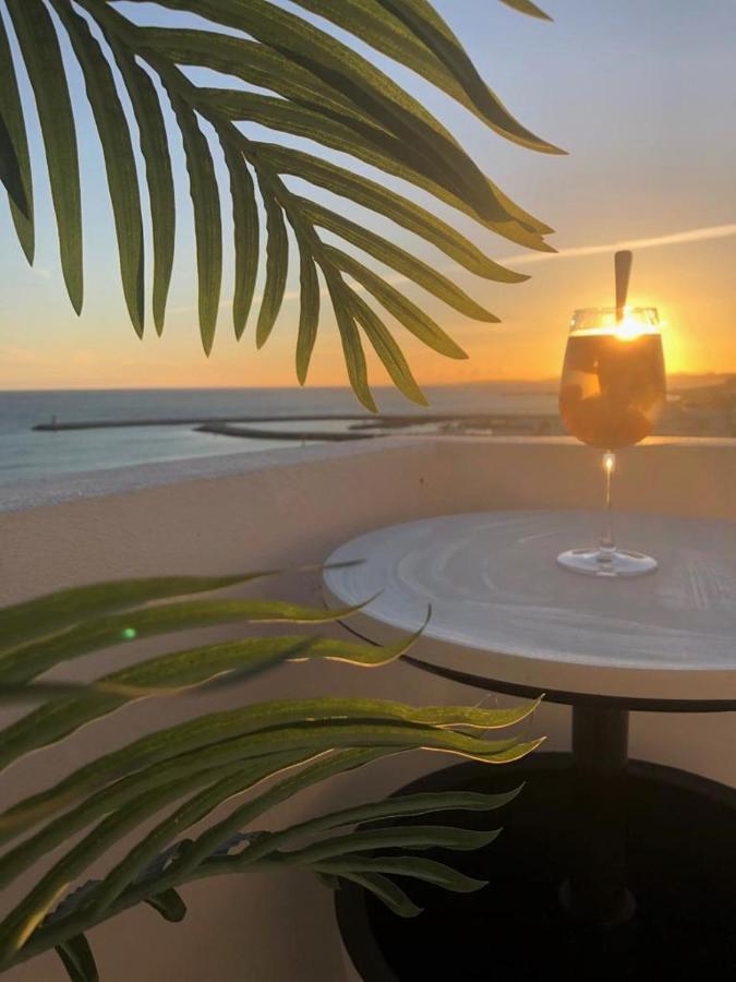 Sky - Wonderful View To The Beach - Quarteira Luaran gambar