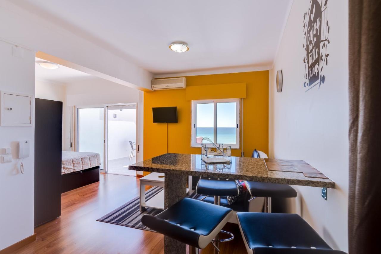 Sky - Wonderful View To The Beach - Quarteira Luaran gambar